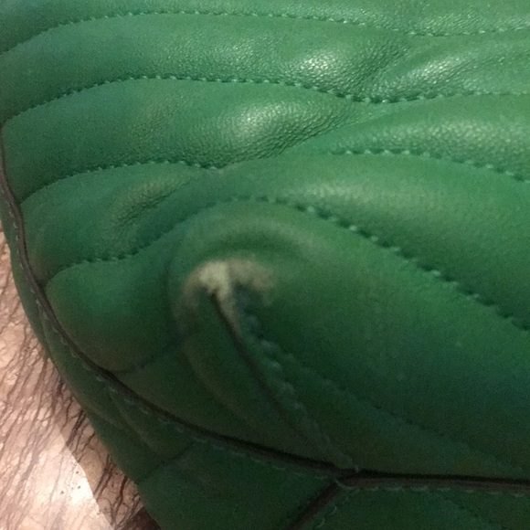 Authentic Tory Burch emerald green shoulder bag - Picture 11 of 12